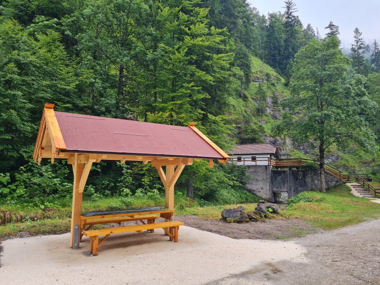 Grossansicht in neuem Fenster: Waldbahneröffnung durch die Ministerin Michaela Kaniber