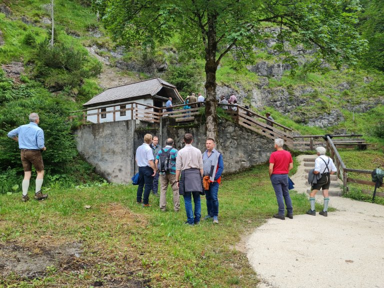 Grossansicht in neuem Fenster: Waldbahnweg Eröffnung3